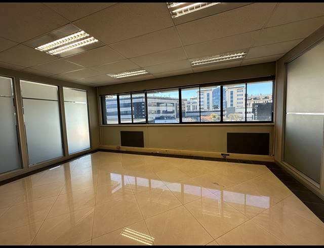 418M² OFFICE TO LET IN SANDTON CENTRAL
